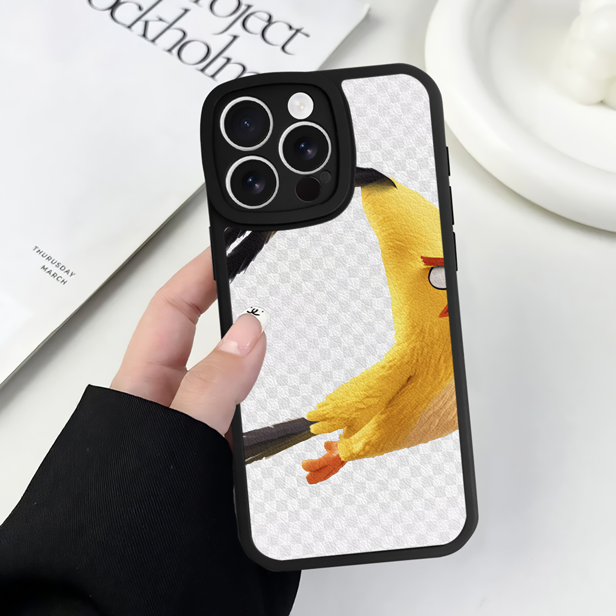 （画像用） Angry Birds アングリーバード 【iPhone 16シリーズ対応】シリコンスマホケース（レザー調） 材質：シリコン